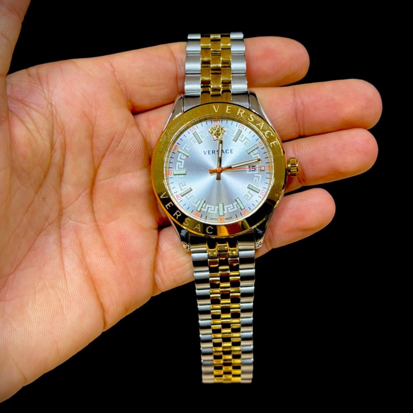versace-1 VERSACE ERKEK KOL SAATİ - Görsel 1
